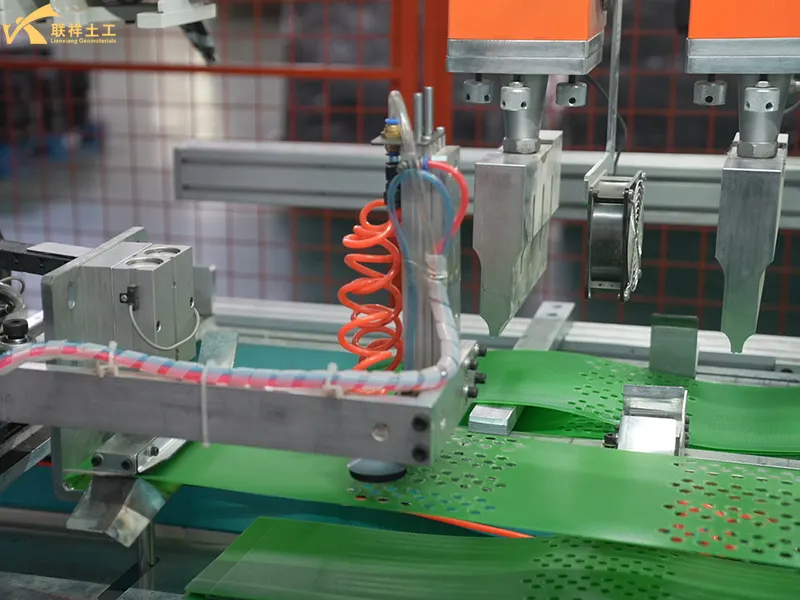 Geocell Production