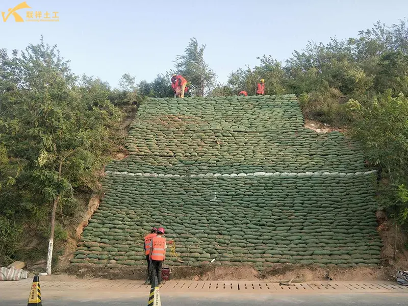 The Work Of Stacking Eco-Bags Is Completed The Work Of Stacking Eco-Bags Is Completed