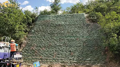 Standard steps for the construction of geotextile bag slope protection projects, detailed on-site tutorials Standard steps for the construction of geotextile bag slope protection projects, detailed on-site tutorials