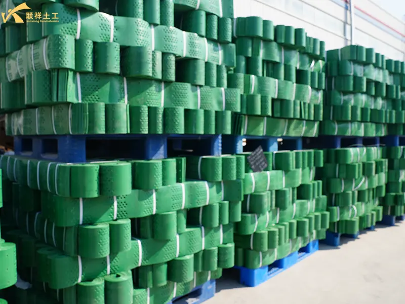 High-Quality Geocell Inventory Display High-Quality Geocell Inventory Display