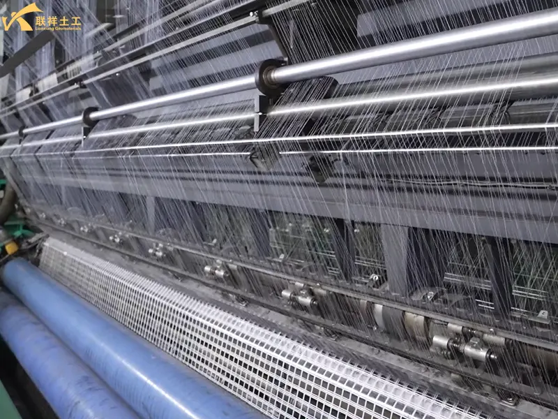 Fiberglass Geogrid in Production